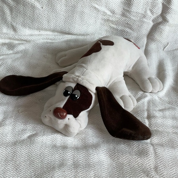 Vintage Pound Puppy Plush Stuffed Animal Dog - Picture 1 of 14